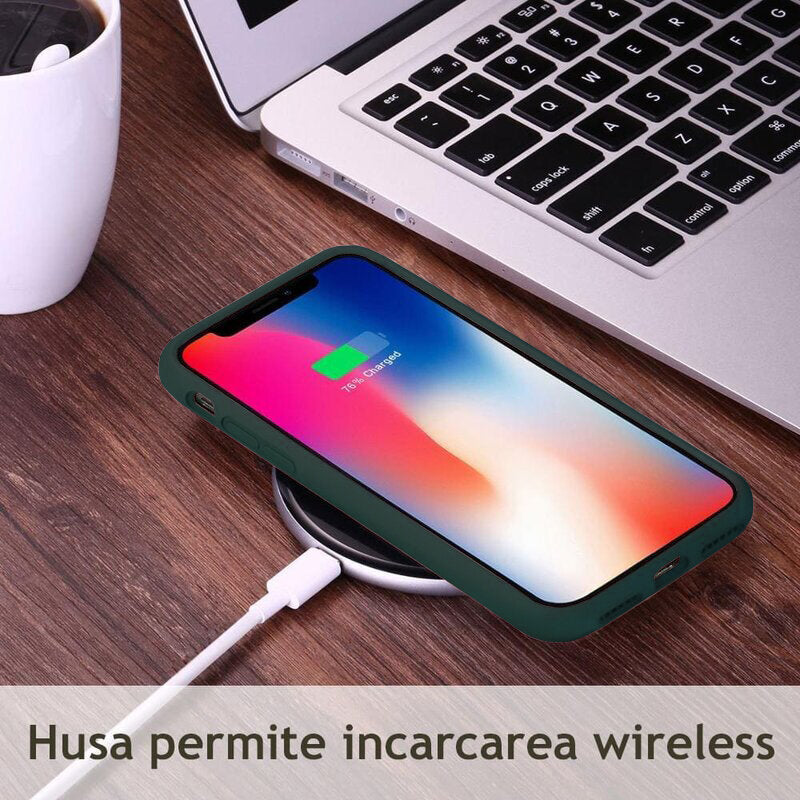 Soft Edge Silicone Case - iPhone 15 - Dark Green