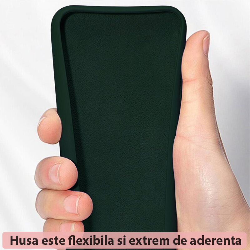 Soft Edge Silicone Case - iPhone 15 - Dark Green