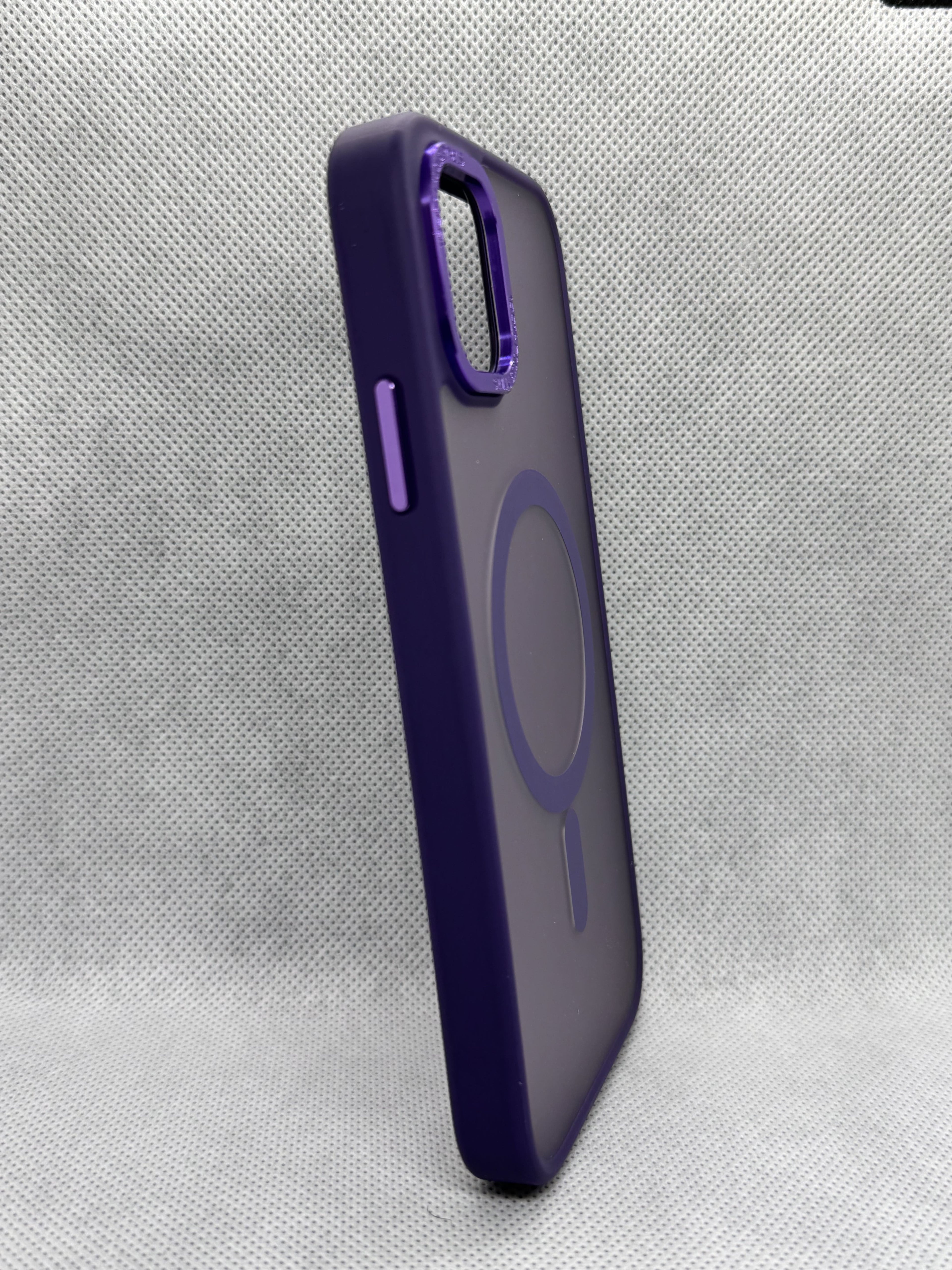 New Case με MagSafe Μωβ