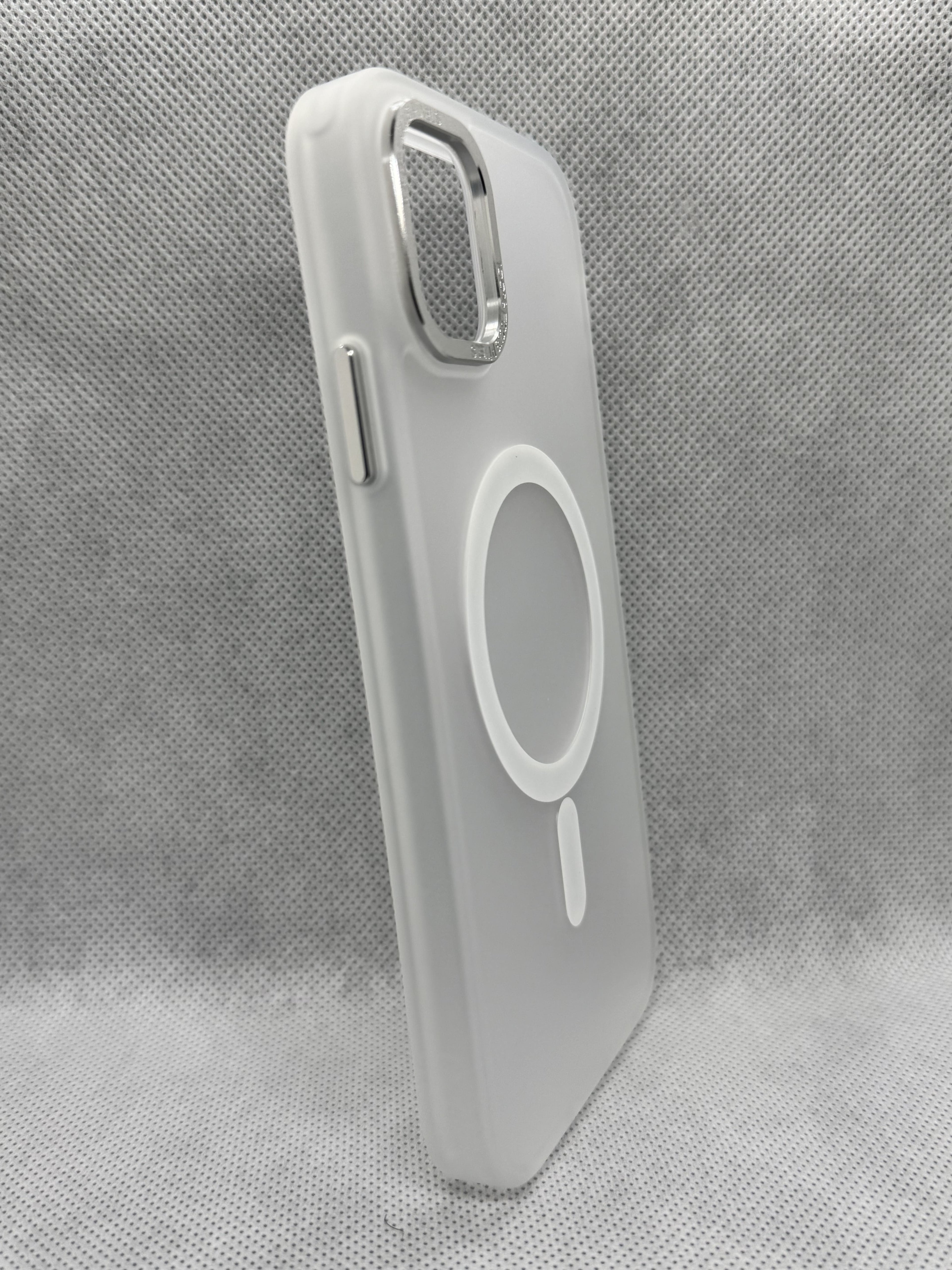 New Case με MagSafe Γαλακτερή